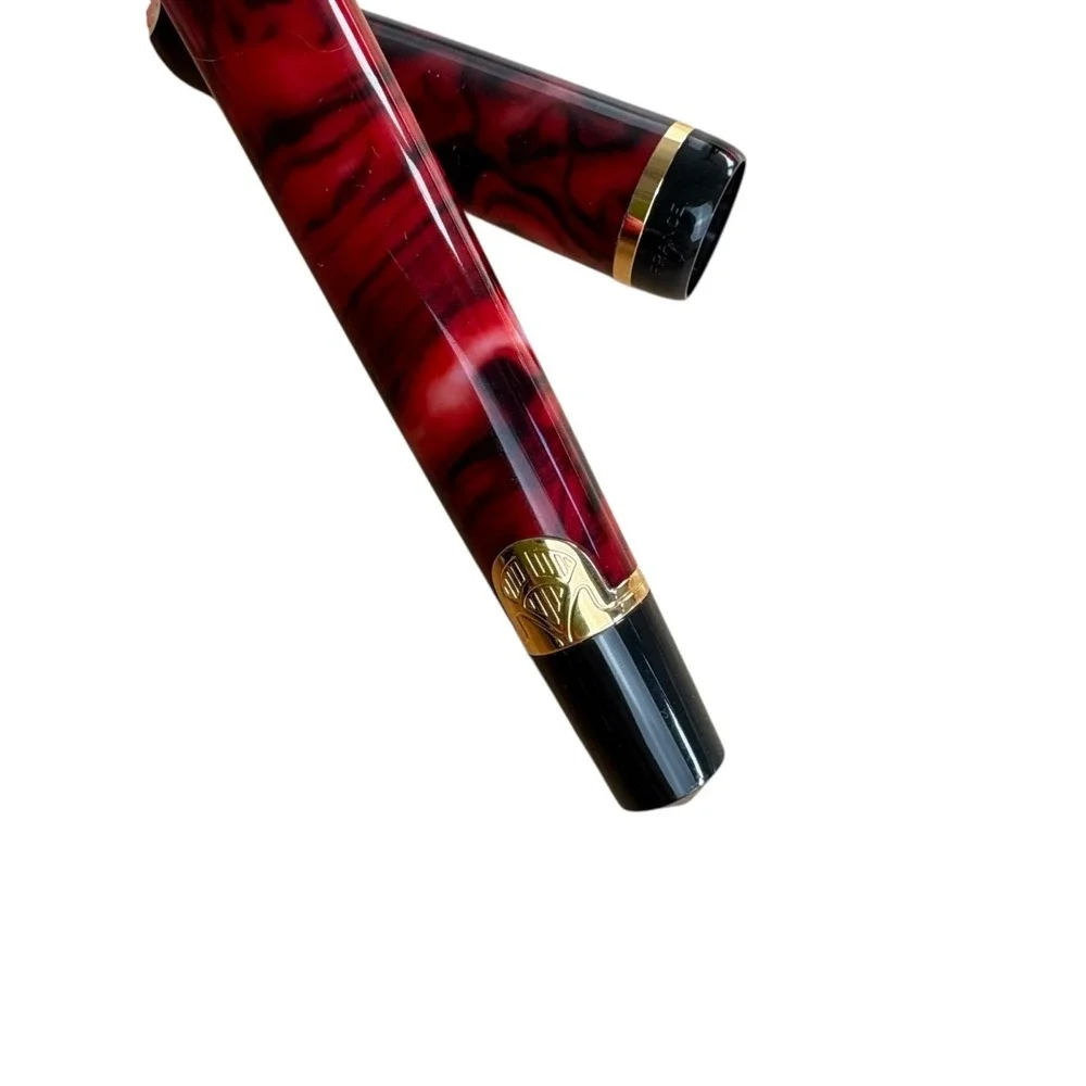 New Waterman Paris‎ Rollerball Pen Red Marble Gold Trim w/ Original Box Blue Ink